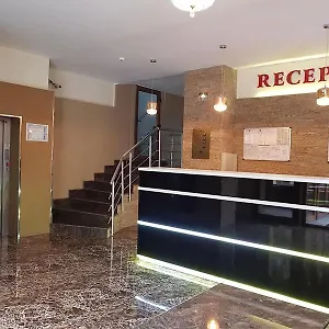 Uranus 2*, Bucarest Rumanía