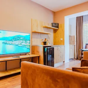 Bejartapartment2 , Tirana Albánie