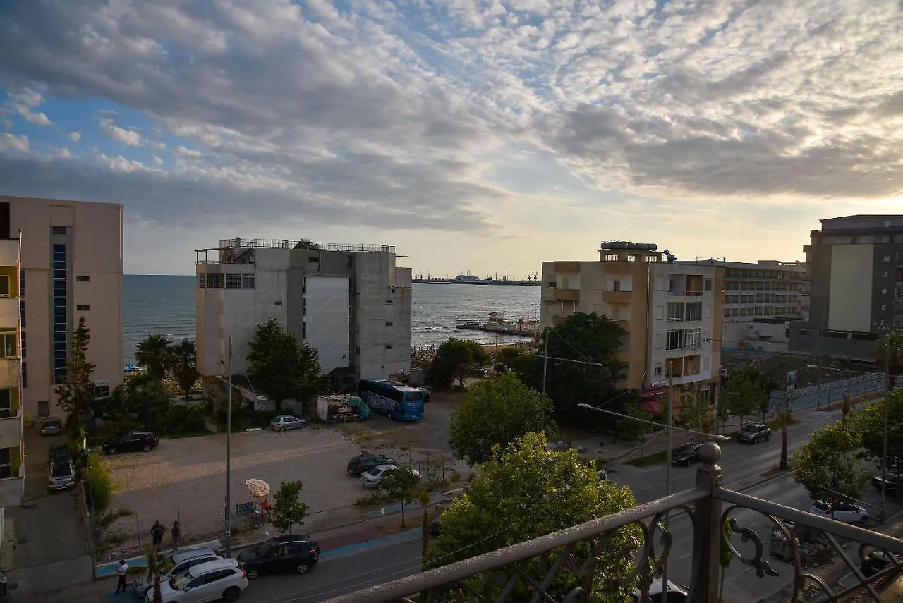 Hotel Lubjana Durres 4*,